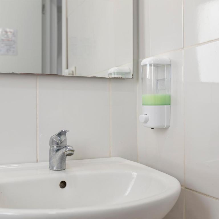 TENERIFE URBAN ROOMS - Habitación Doble con baño compartido - 20