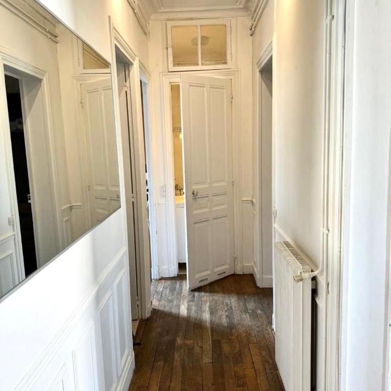 Grand F2 Roland Garros Paris Auteuil - One-Bedroom Apartment - 37