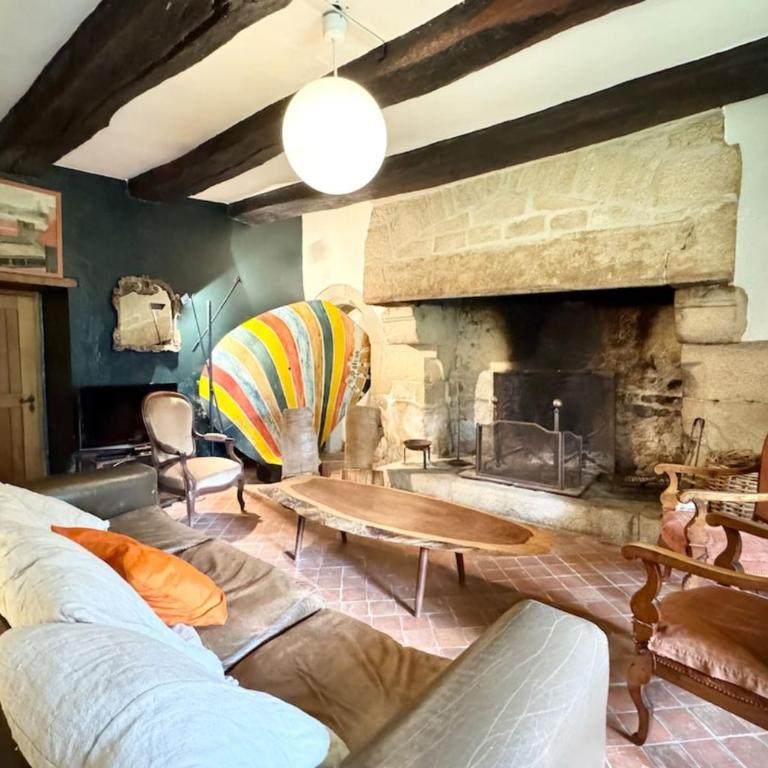 Longère d’époque au coeur d’un domaine - Maison 5 Chambres - 5