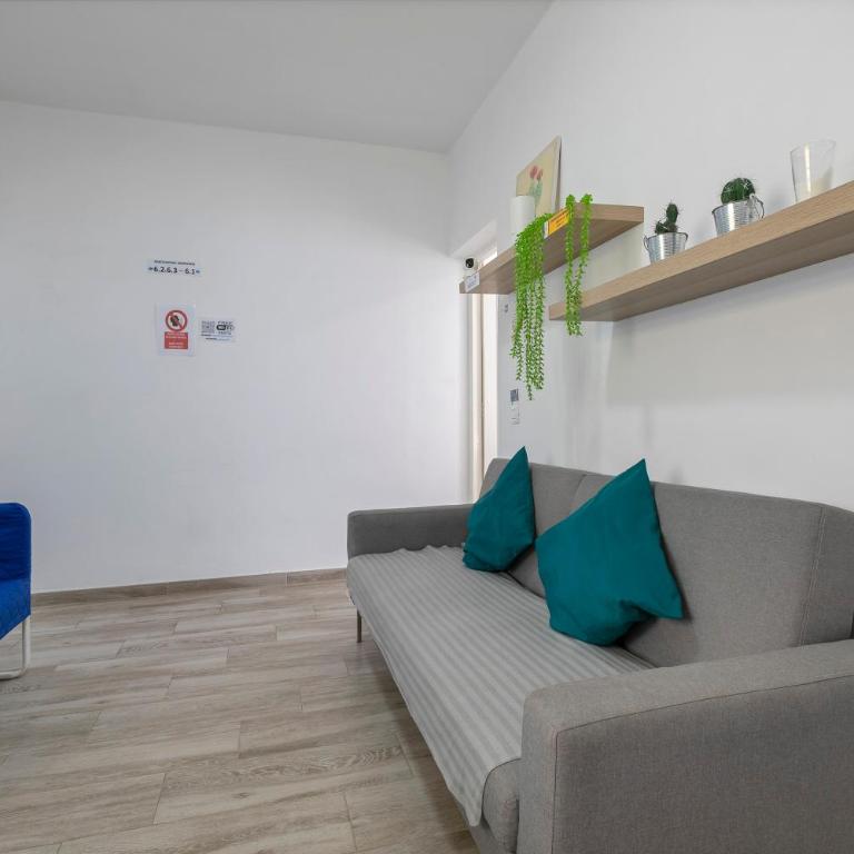 TENERIFE URBAN ROOMS - Habitación Doble con baño compartido - 35