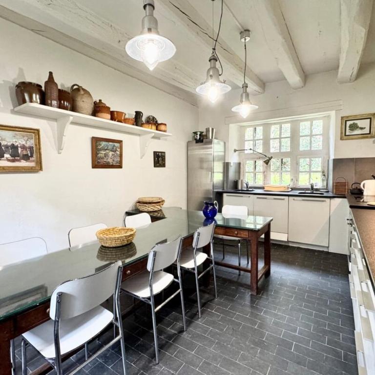 Longère d’époque au coeur d’un domaine - Maison 5 Chambres - 21