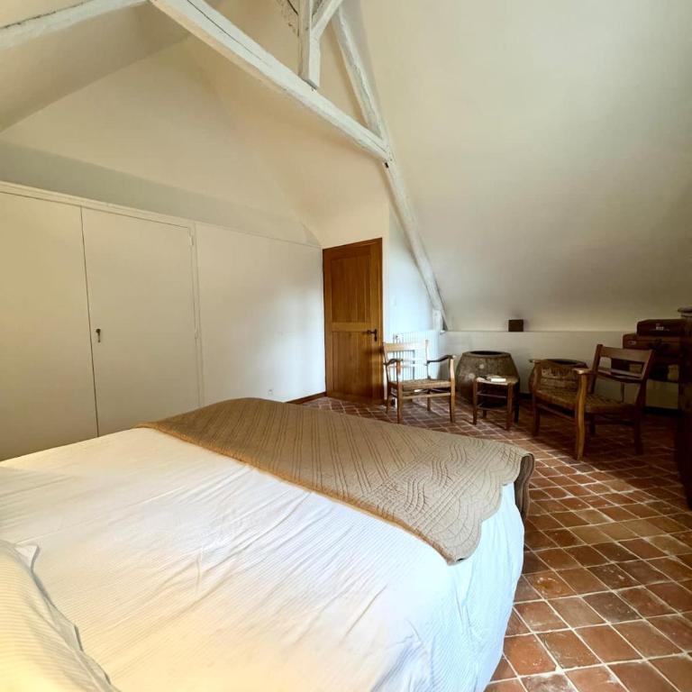 Longère d’époque au coeur d’un domaine - Maison 5 Chambres - 54