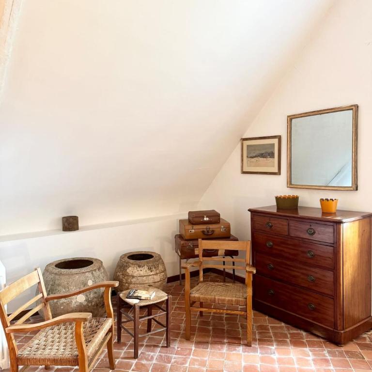Longère d’époque au coeur d’un domaine - Maison 5 Chambres - 56