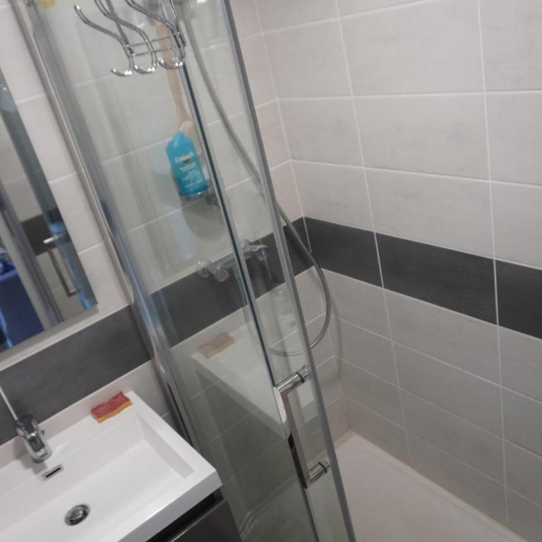 Barcarelles avec PISCINE Plage clim 5 personnes - Maison 3 Chambres - 20