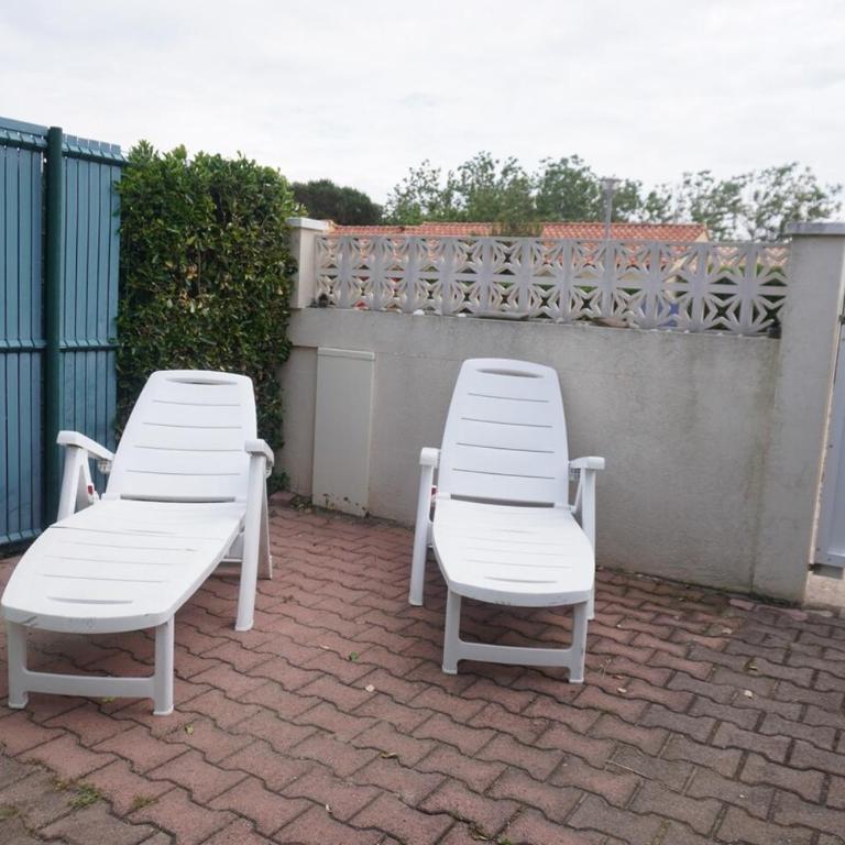 Barcarelles avec PISCINE Plage clim 5 personnes - Maison 3 Chambres - 52