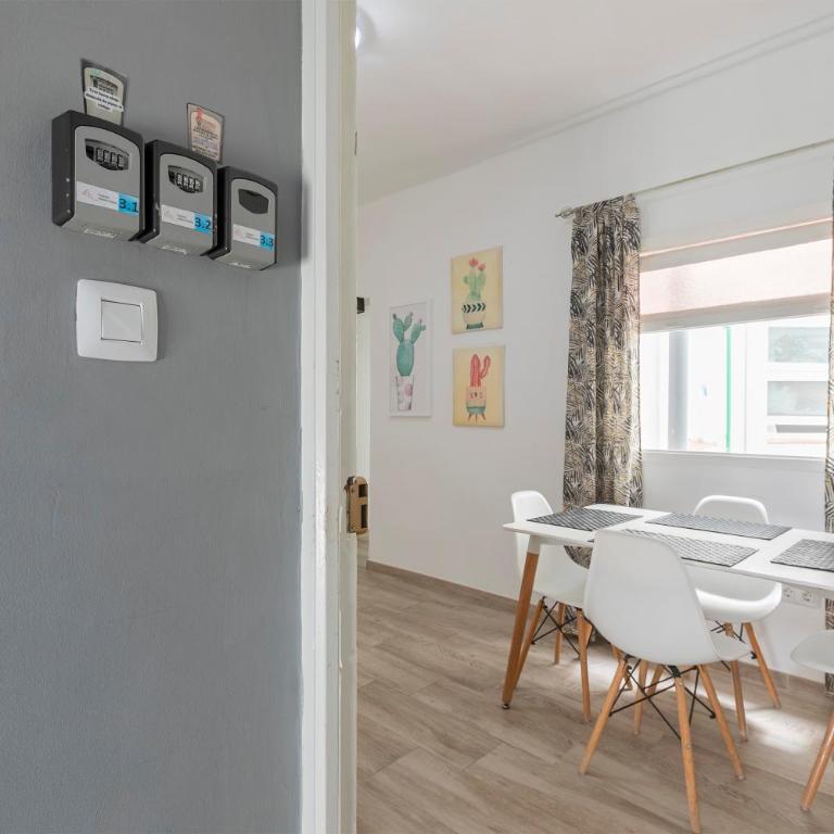 TENERIFE URBAN ROOMS - Habitación Doble con baño compartido - 45