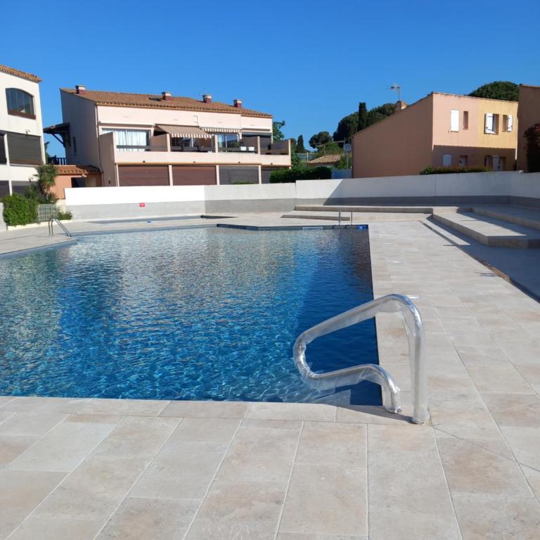 Cap Agde studio rénové piscine - One-Bedroom Apartment - 3