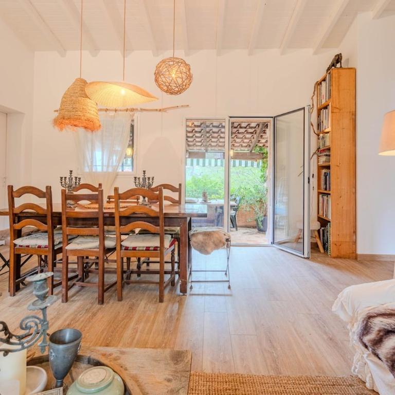 Frejus, quiet villa, beautiful terrace and wifi - Villa 2 Chambres - 13