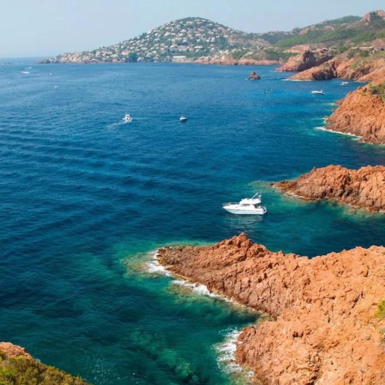 Frejus, quiet villa, beautiful terrace and wifi - Villa 2 Chambres - 25