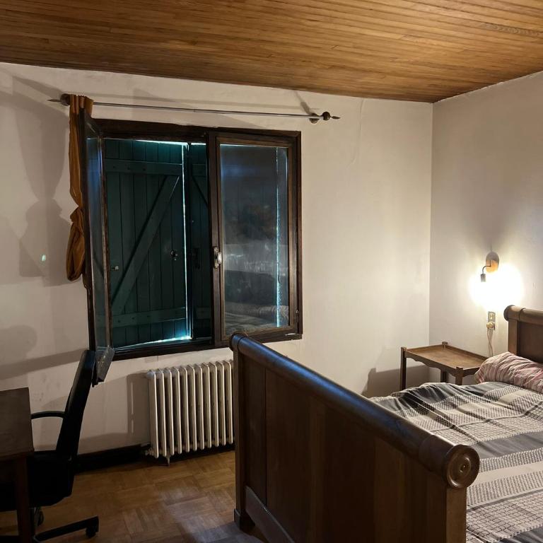 La chambre en bois de chez Antoine - Habitación Doble con vistas al jardín - 13