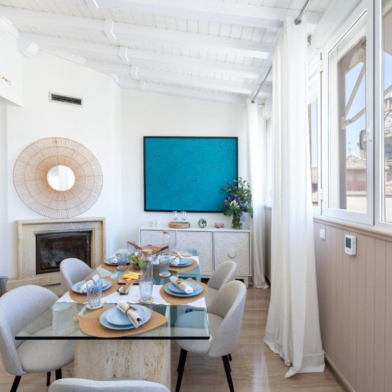 ChezmoiHomes Penthouse Boutique with terrace - Apartment with Terrace - 24