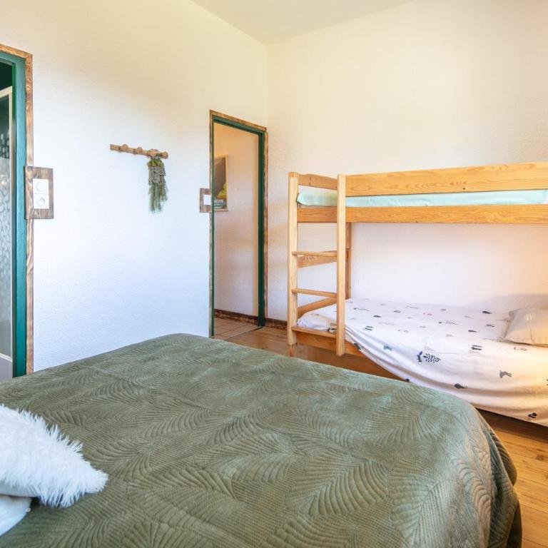 Le Grand Som - Proche Station de ski - Two-Bedroom Apartment - 8
