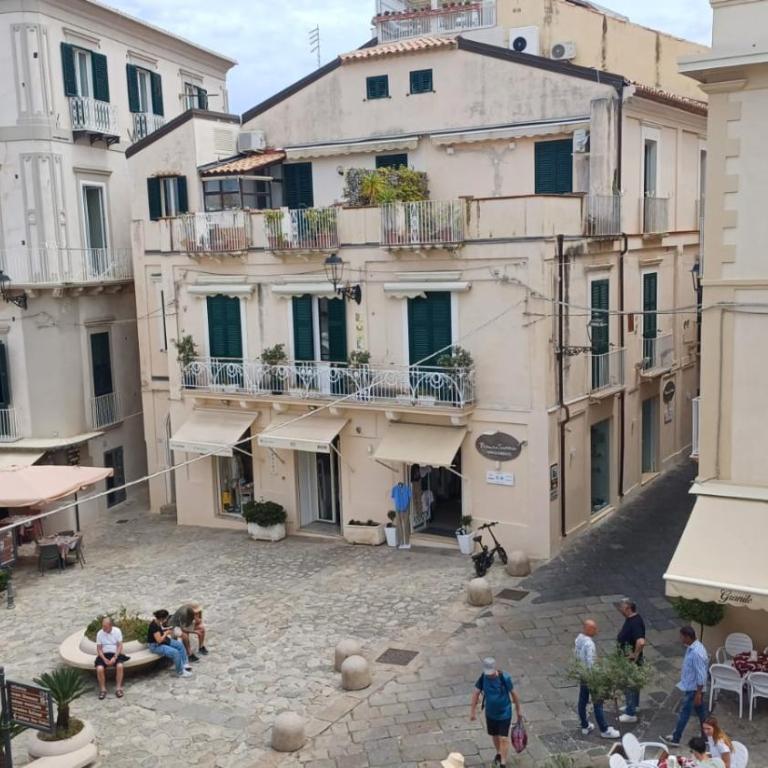 MARCELLA Appartamento Full-optional in Centro Storico - Two-Bedroom Apartment - 48