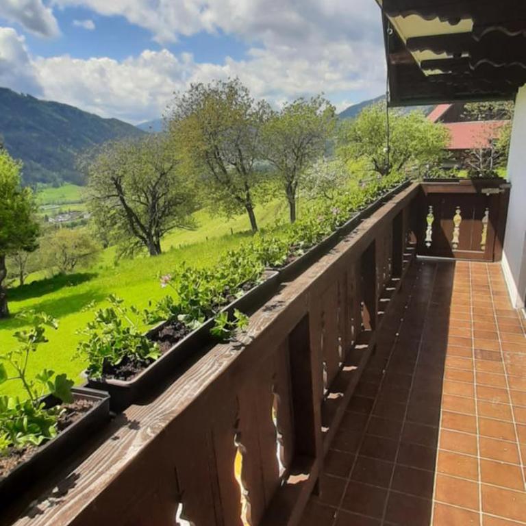 Fruhstuckspension Bischof i d Wiesen - Doppelzimmer mit Bergblick - 3
