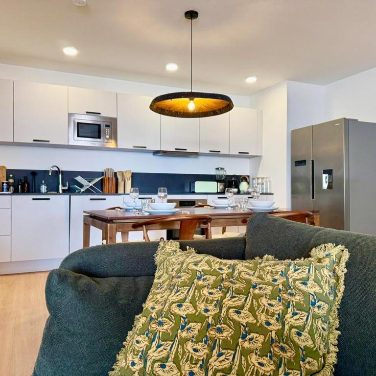 We Live Inn Sharies Reims A301 - Appartement 4 Chambres Deluxe - 22