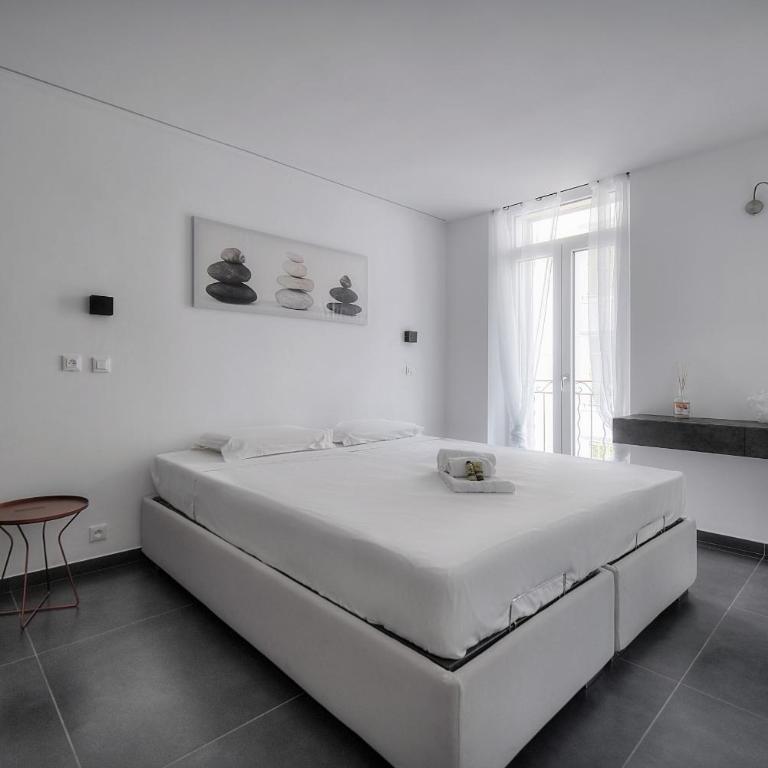 Design 2 pièces CARRE D'OR -COEUR DE CANNES A1B205 - Apartment mit Balkon - 17