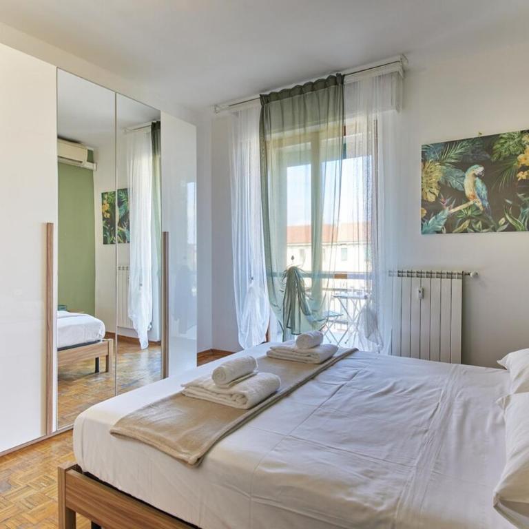 Affaccio sul Naviglio - Spazioso apt con 6 posti - Appartamento con 2 Camere da Letto - 35
