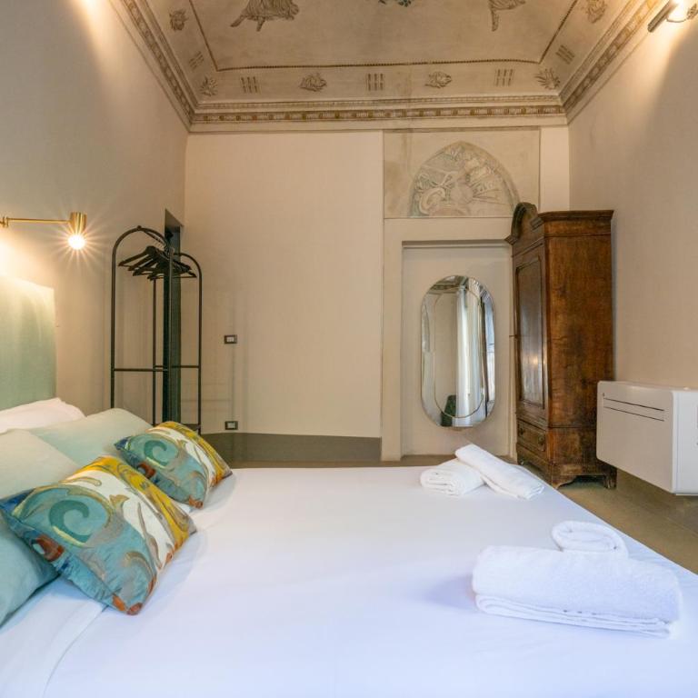 Rentwin - Santa Caterina Luxury Apartment - Two-Bedroom Apartment - 5