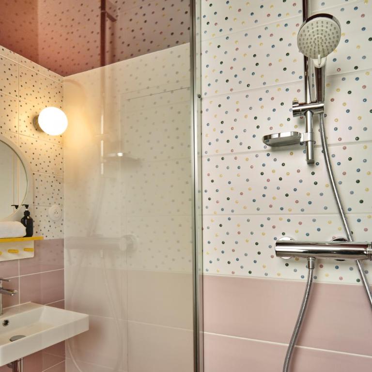 The Originals City, Hôtel Artyster, Le Mans Centre - Chambre Triple - 6