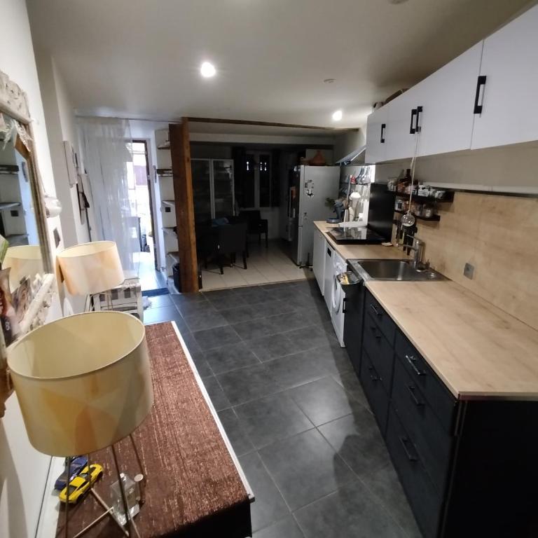Maison proche de la mer et du centre vile - Maison 1 Chambre - 8