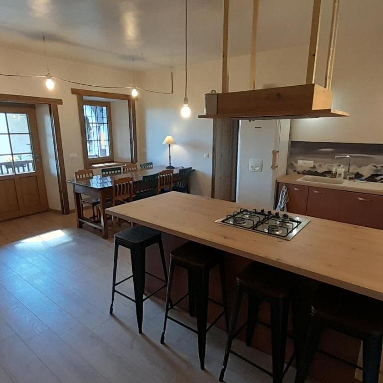 Hery's - Two-Bedroom House - 1