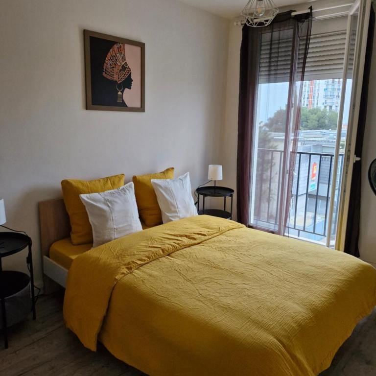 Escapade Montesquieu - Three-Bedroom Apartment - 13