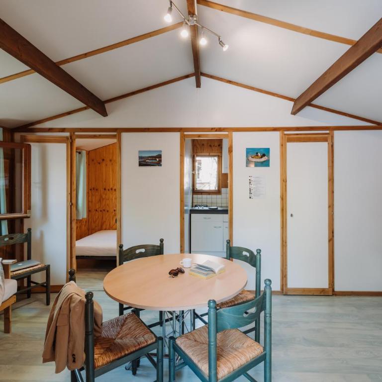 Camping la Presqu'île - Bungalow Standard - 1