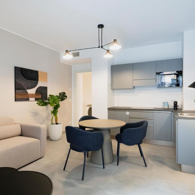 RELSTAY - De Angeli - Deluxe One-Bedroom Apartment - 11