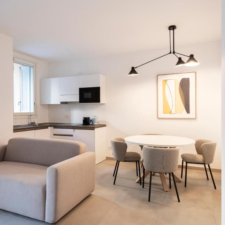 RELSTAY - De Angeli - Deluxe One-Bedroom Apartment - 13