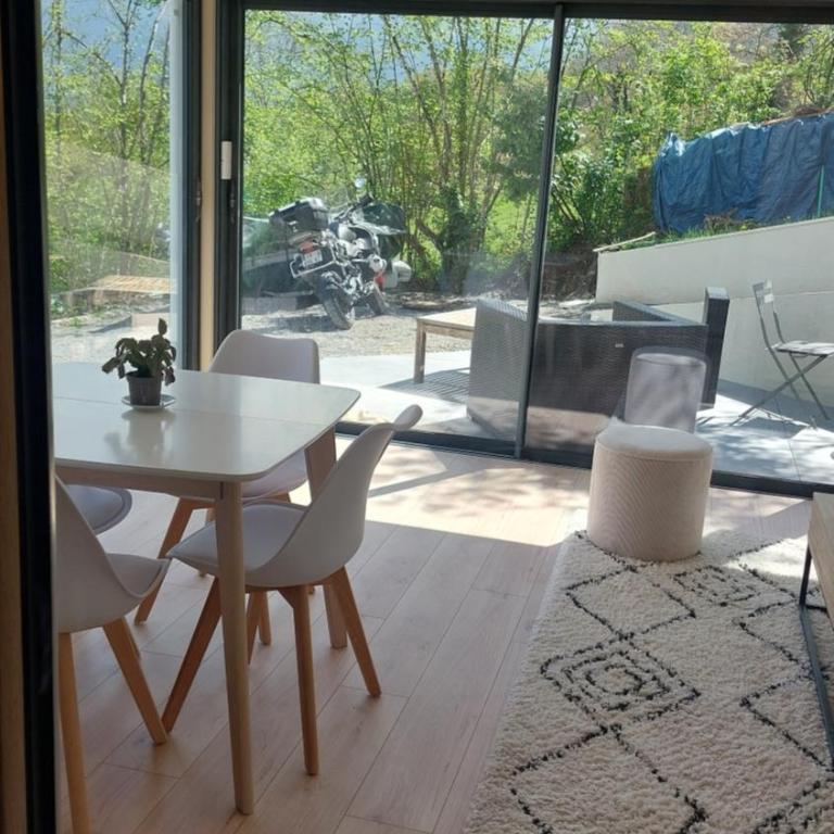 La Soldanelle vue lac et montagnes - Appartement 1 Chambre - Vue sur Lac - 12