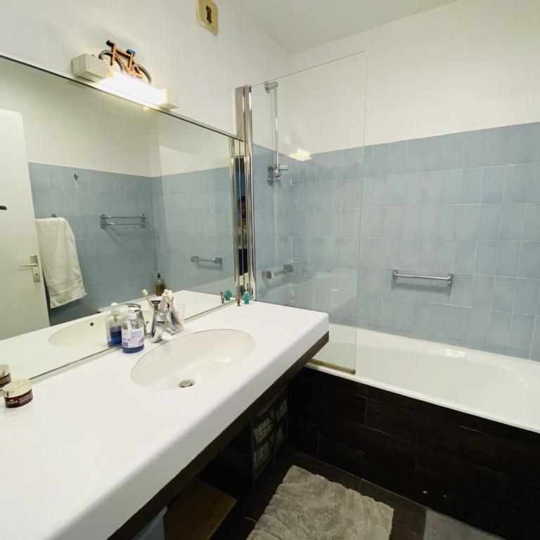 Vue mer incroyable Toulon Le Mourillon - One-Bedroom Apartment - 14