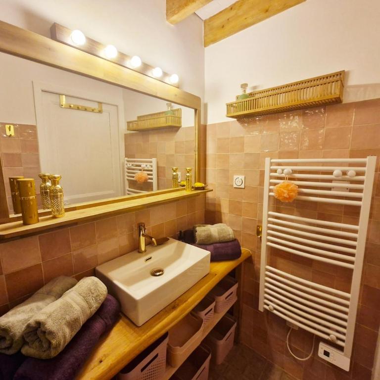 Le Cosy VIP, une vue perchée sur le Vieux Port - Apartamento de 1 dormitorio - 10
