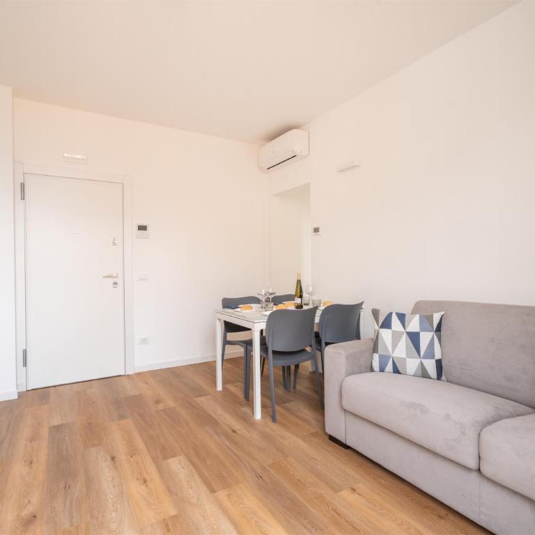 GARDA LIVING APARTMENTS Torbole - Appartamento con 2 Camere da Letto e Balcone - 5