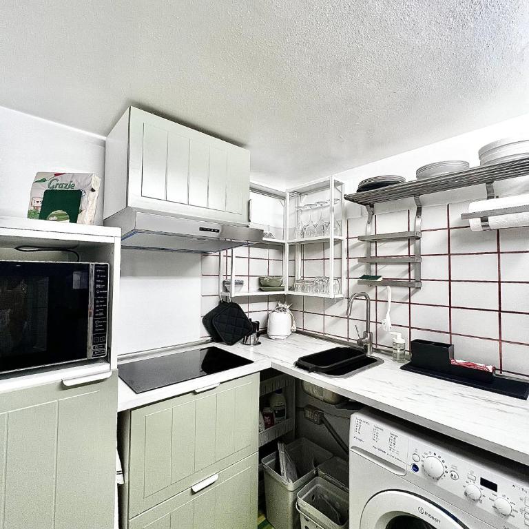 monoviareggioconangolocottura - Appartamento con 1 Camera da Letto - 4