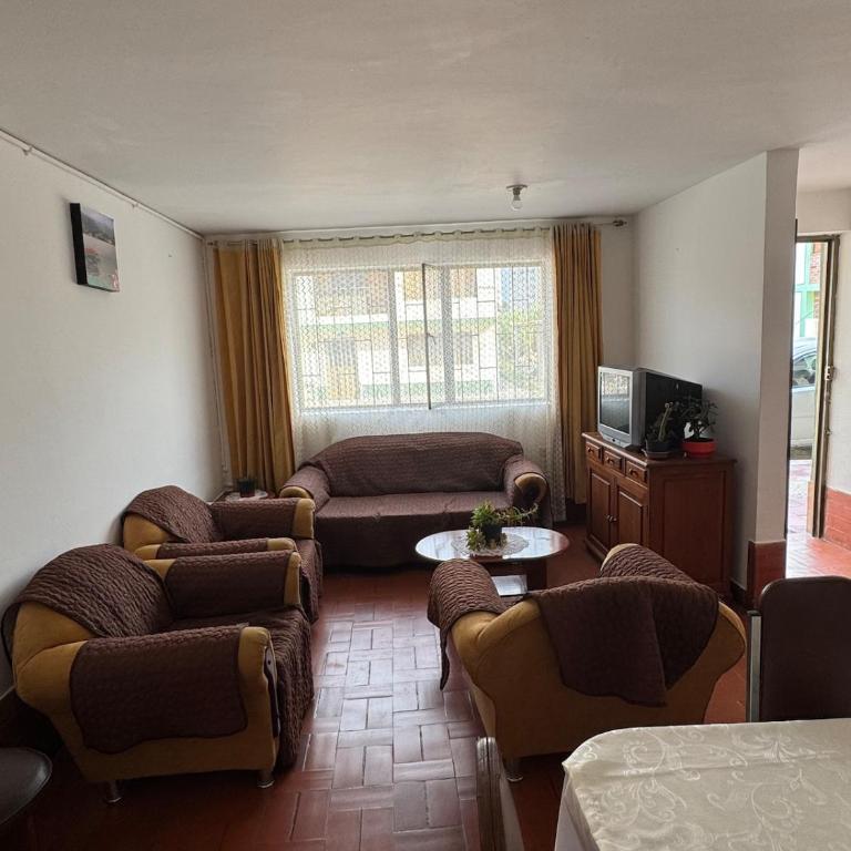 Omar J House - Two-Bedroom Apartment - 1
