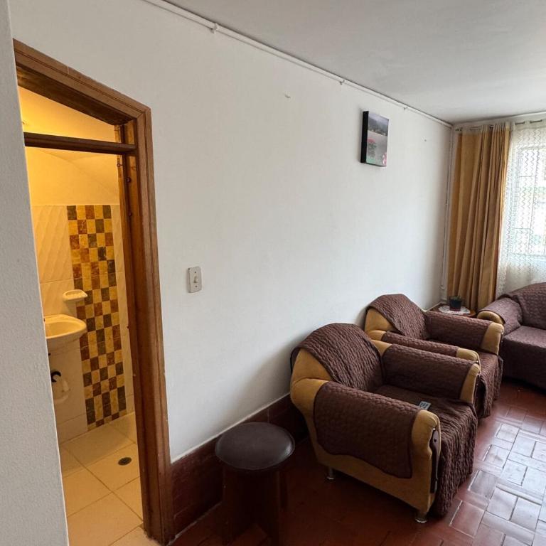 Omar J House - Two-Bedroom Apartment - 5