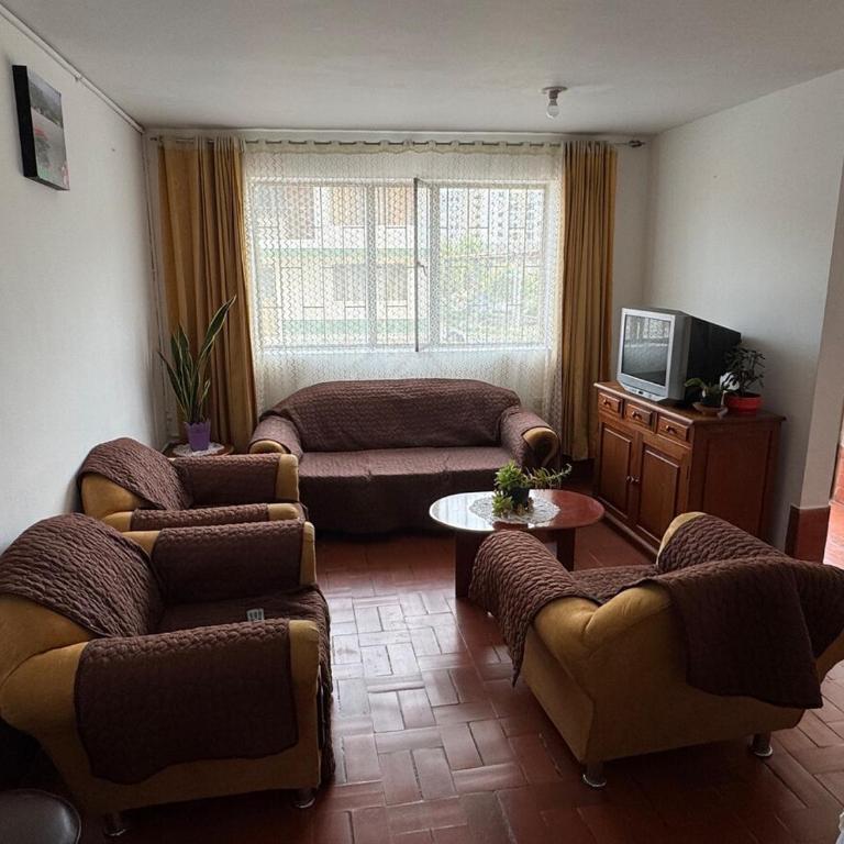 Omar J House - Two-Bedroom Apartment - 19