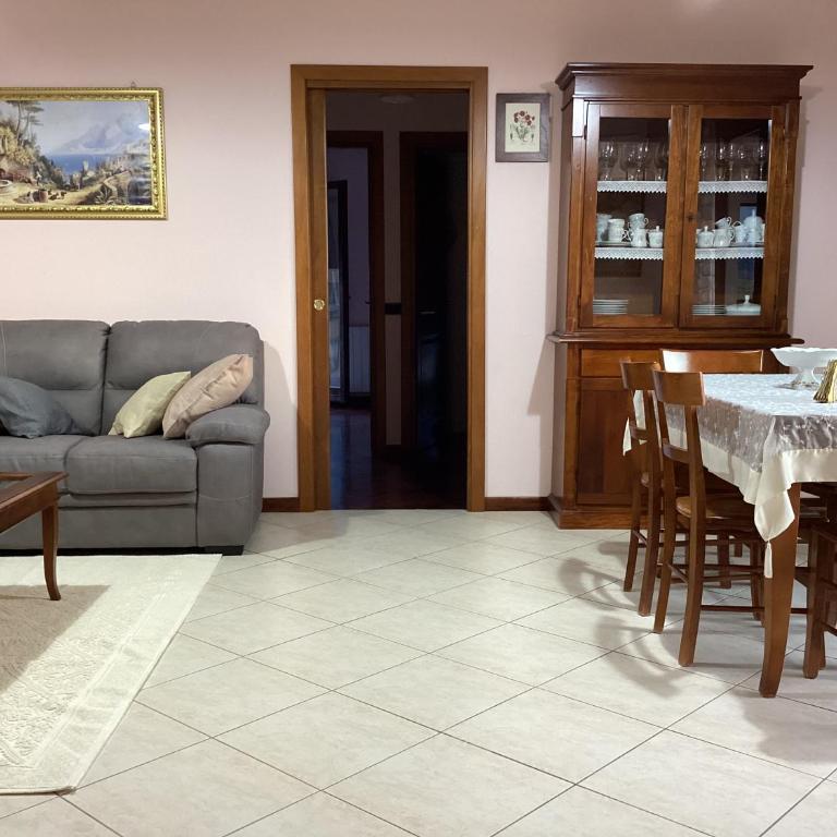 VaBene - Two-Bedroom Apartment - 1