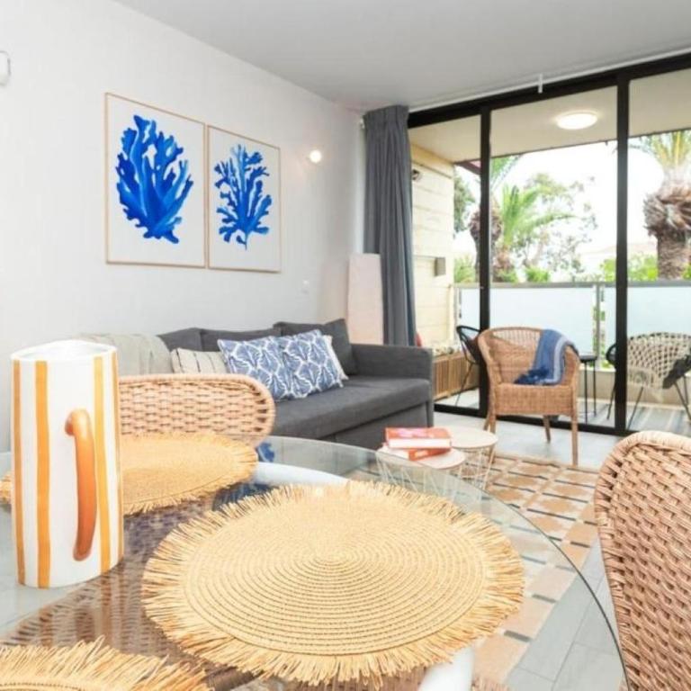 Descubre tu Estancia Perfecta en la Costa del Silencio - Apartamento de 1 dormitorio - 26