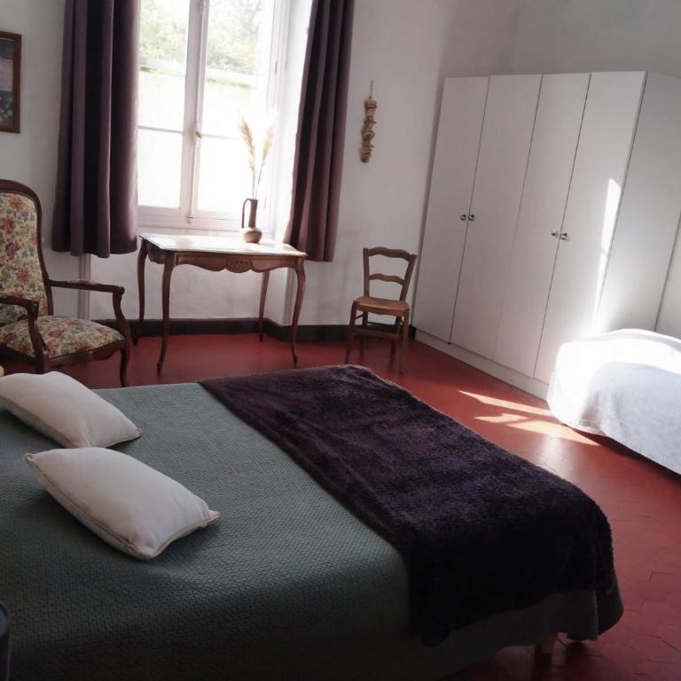 Le Mas d'Icard - Chambre Triple - 3