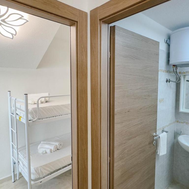 Green Horizon Apartment - Appartamento con 2 Camere da Letto e con Vista Montagna - 24