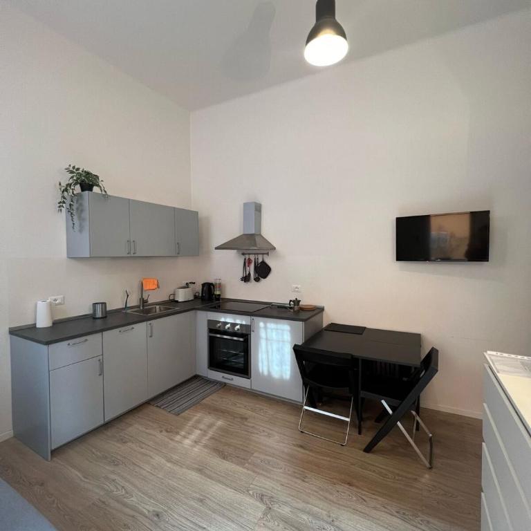 Faenza Studio - One-Bedroom Apartment - 12