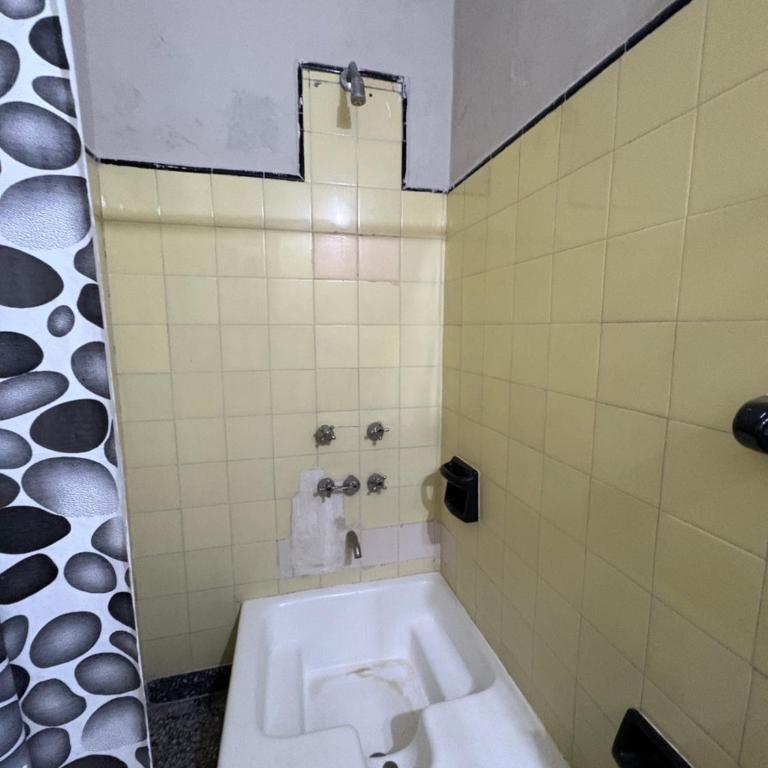 Jujuy Hostel - Triple Room with Private Bathroom - 3