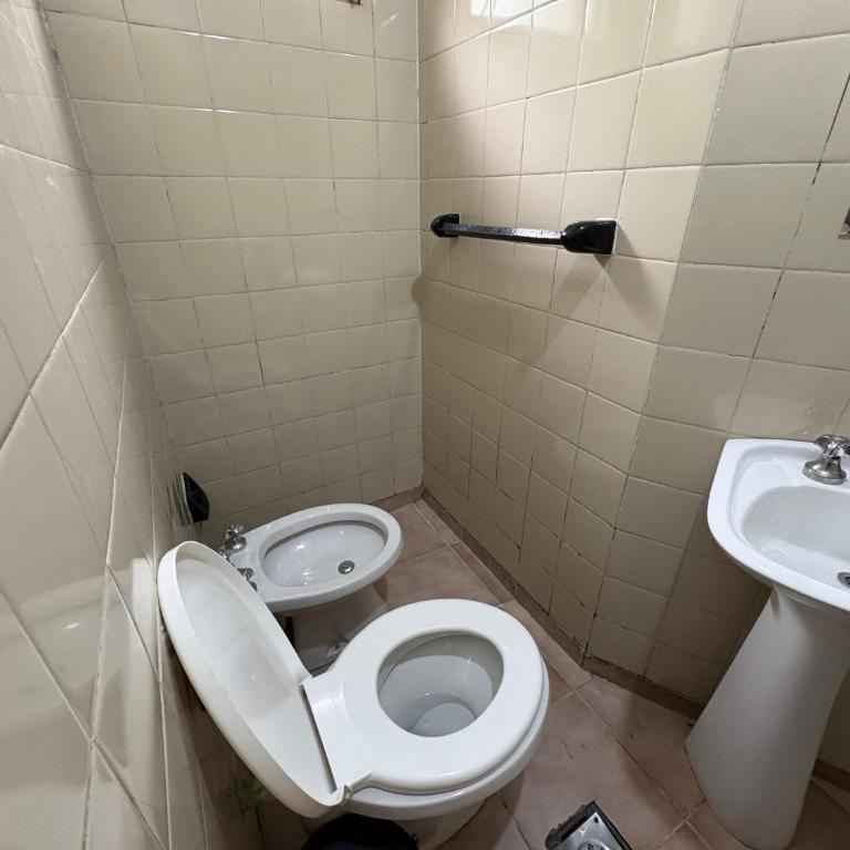 Jujuy Hostel - Quadruple Room with Private Bathroom - 3