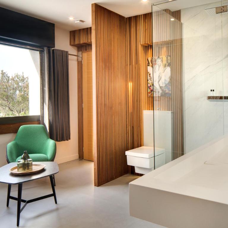 Villa Miramar Frontignan - Chambre Lit Queen-Size - Vue sur Mer - 21