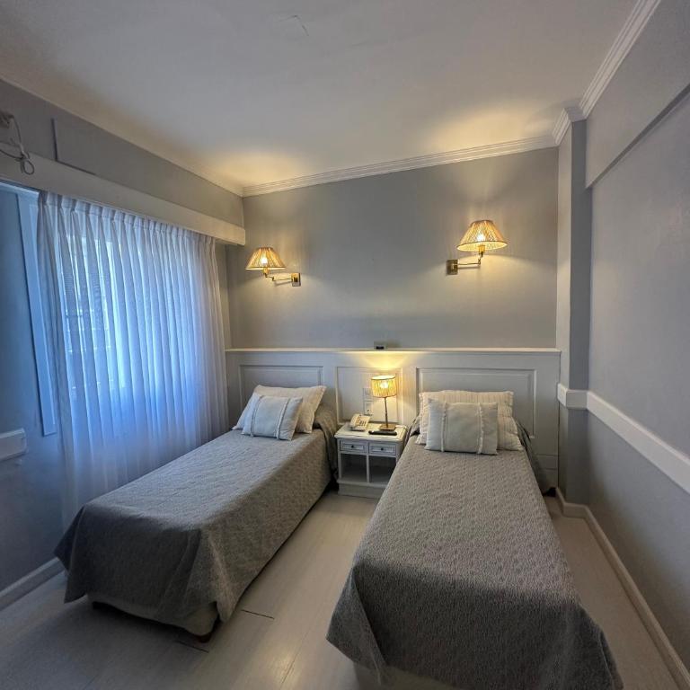 Hotel Valles - Standard Double Room - 4