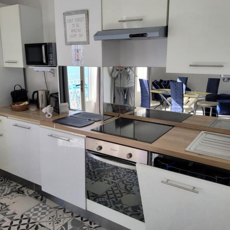 Appartements Au Cros De Cagnes - Appartement avec Balcon et Vue sur la Mer - 33
