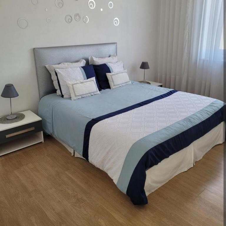 Appartements Au Cros De Cagnes - Appartement avec Balcon et Vue sur la Mer - 40