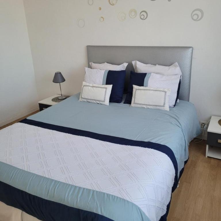 Appartements Au Cros De Cagnes - Appartement avec Balcon et Vue sur la Mer - 39