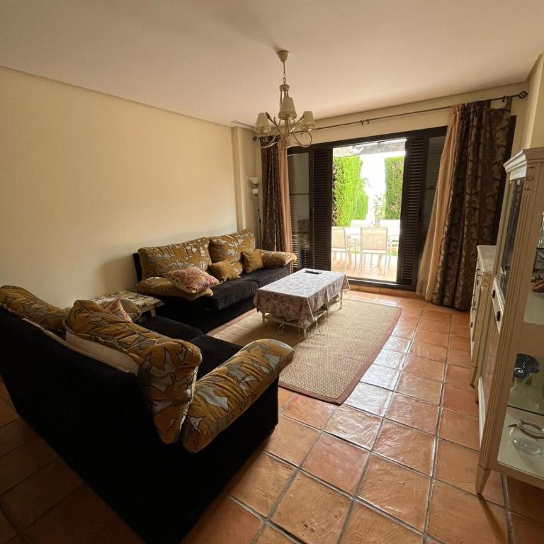 Bungalow de 3 dormitorios en Sierra Cortina - Casa de 3 dormitorios - 8